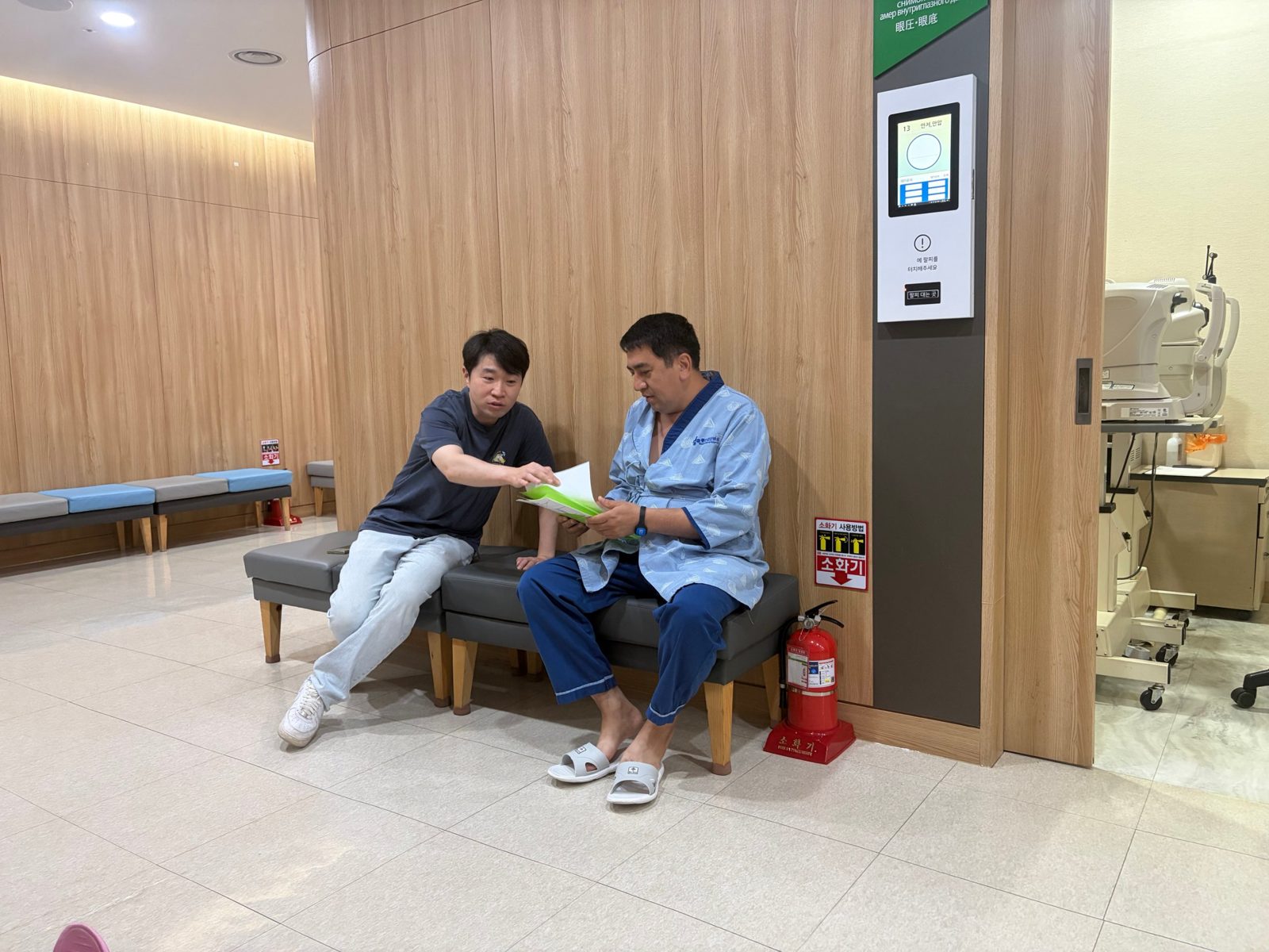 Coordinator going through the check-up report with the client